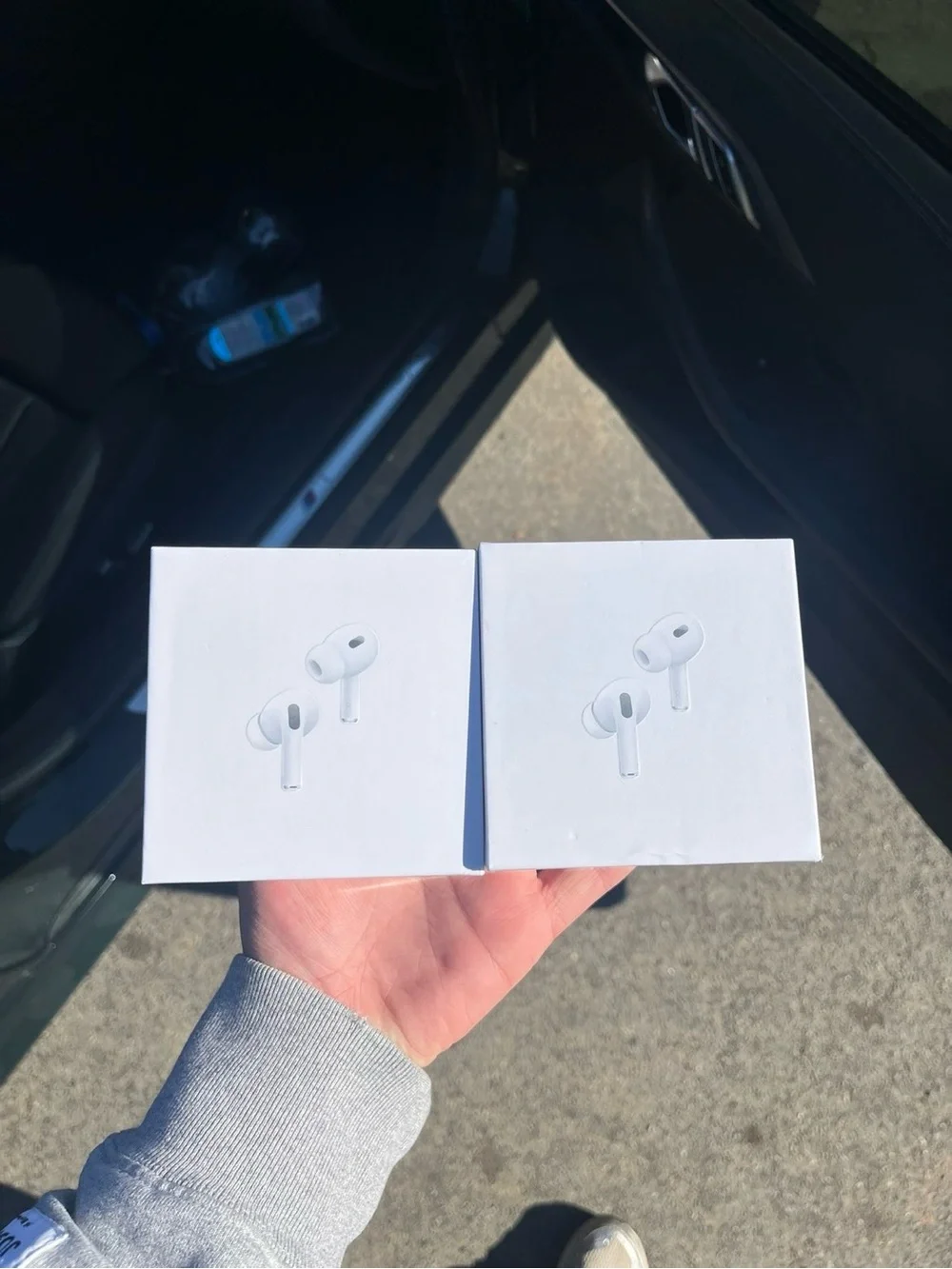 Apple White AirPods Pro 2nd Gen Earbuds